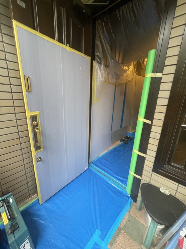 玄関ドア養生