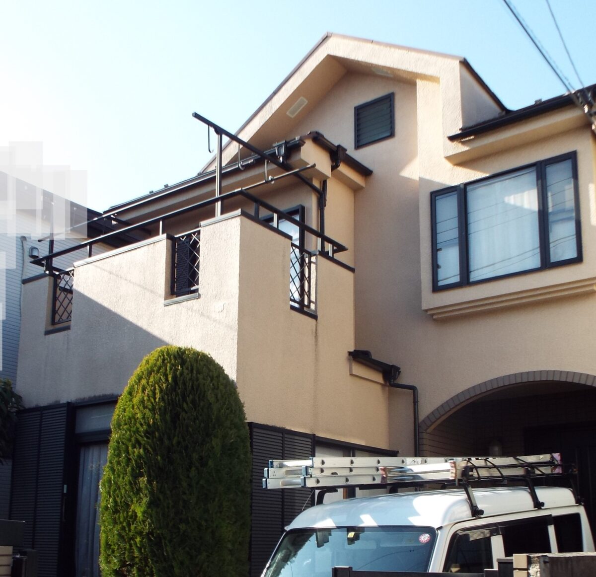 印象はそのまま、気になる傷みはしっかり補修　屋根・外壁塗装