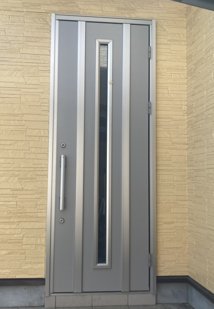 国と都の助成金をダブルで利用して、窓15カ所と玄関ドアを断熱リフォーム