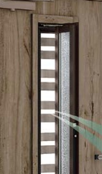 玄関を閉めたまま、たっぷり換気が出来ます