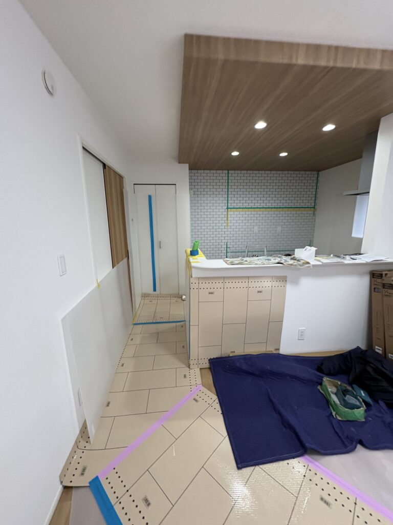 テラス窓からの搬入路もしっかり養生しました。